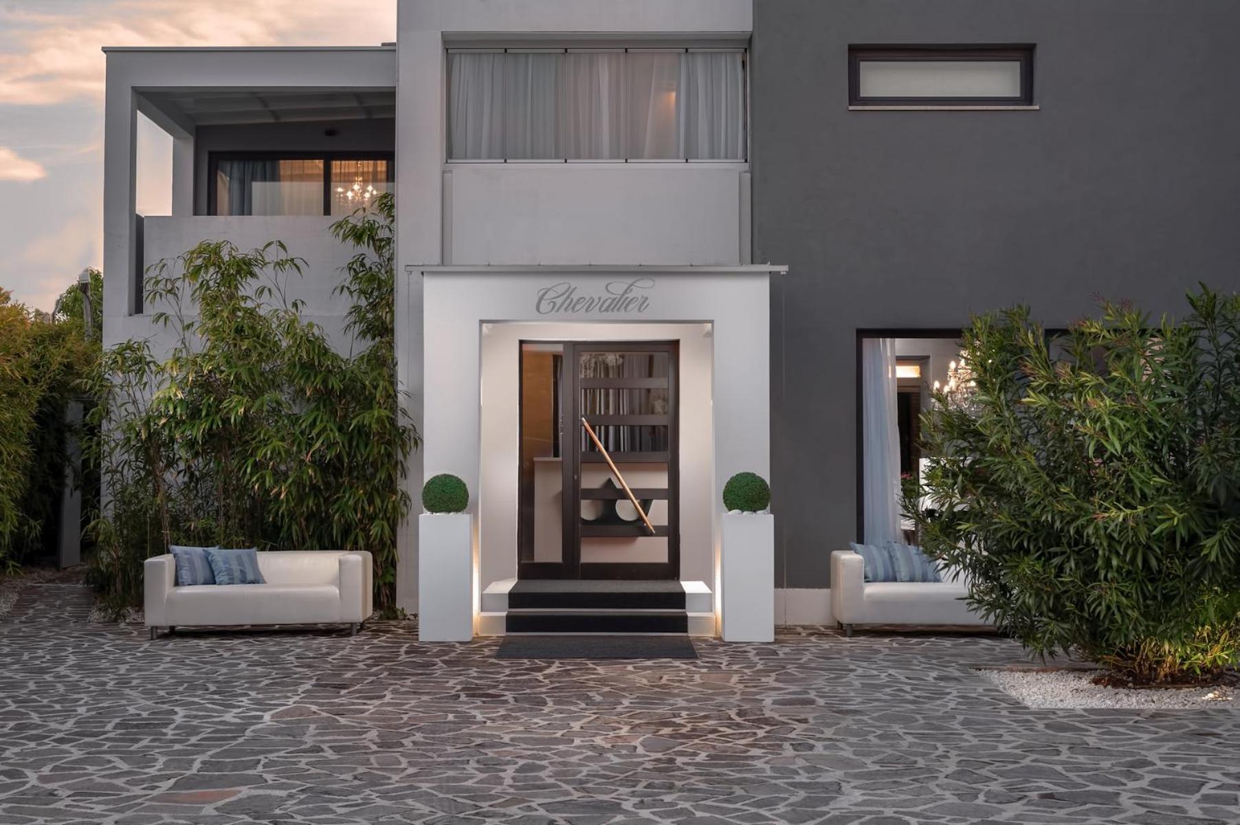 Boutique Hotel Chevalier By Bura Hotels - Adults Only 梅杜林 外观 照片
